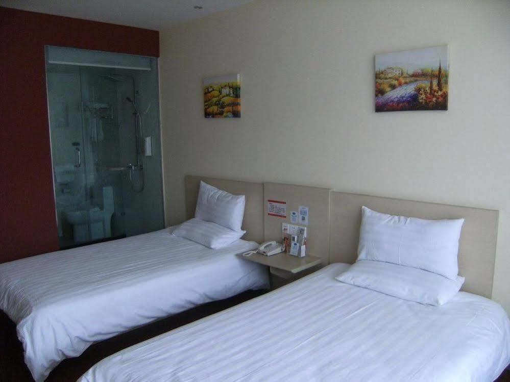 Hanting Express Nantong Sports Convention And Exhibition Center Екстериор снимка