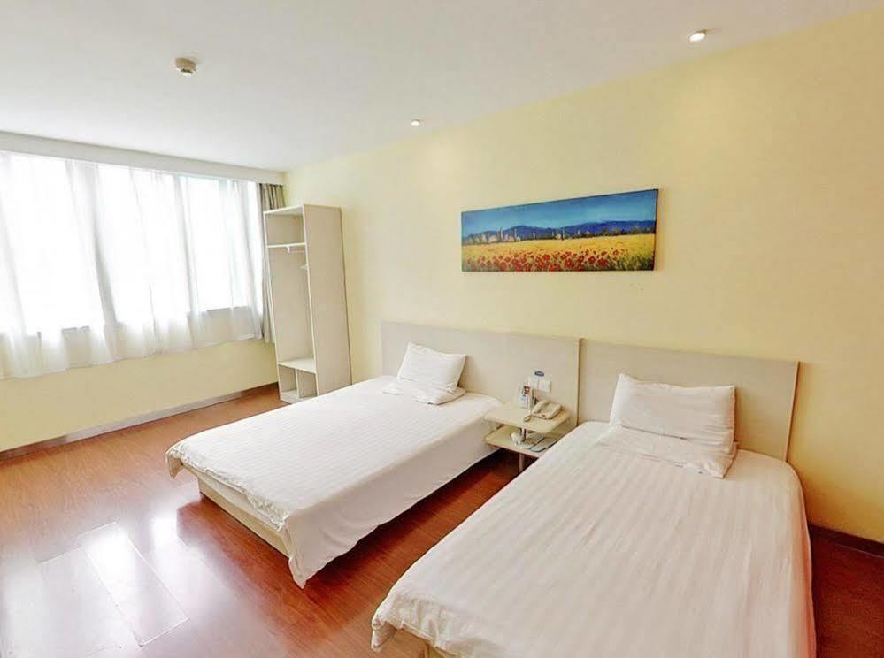 Hanting Express Nantong Sports Convention And Exhibition Center Екстериор снимка
